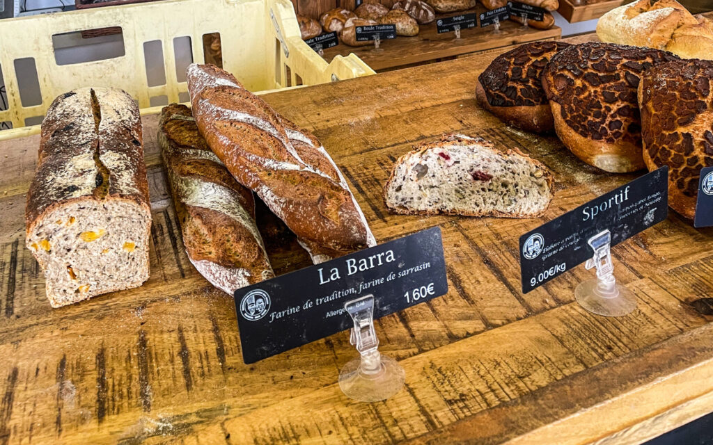 Typische Boulangerie in Frankreich