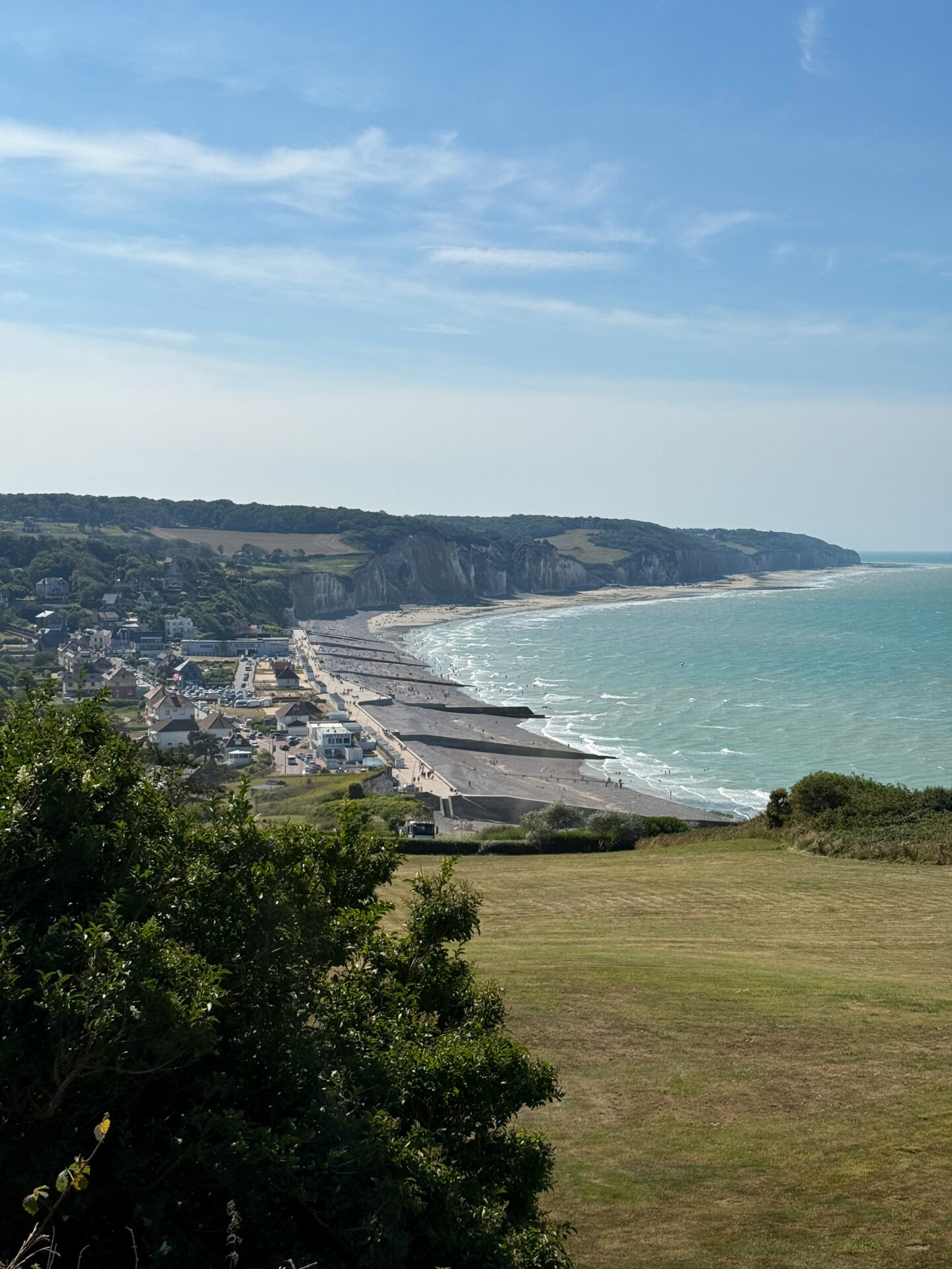 Pourville-sur-Mer - Blick von oben auf Ort und Meer